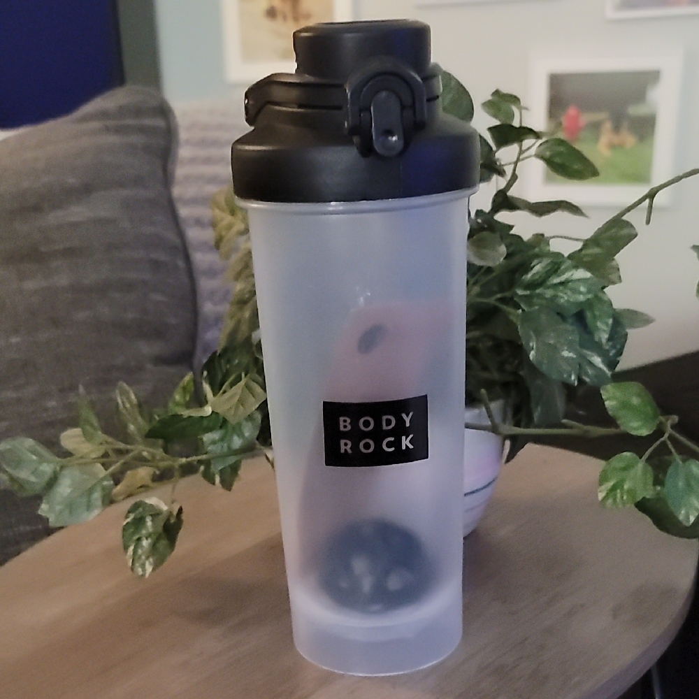 🧞‍♀️BodyRock Lock Top Shaker Bottle